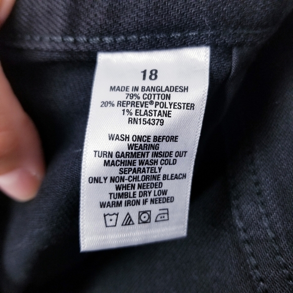 Aero 90s Super High Rise Black Boot Jeans NWT, size 18 - Picture 10 of 10